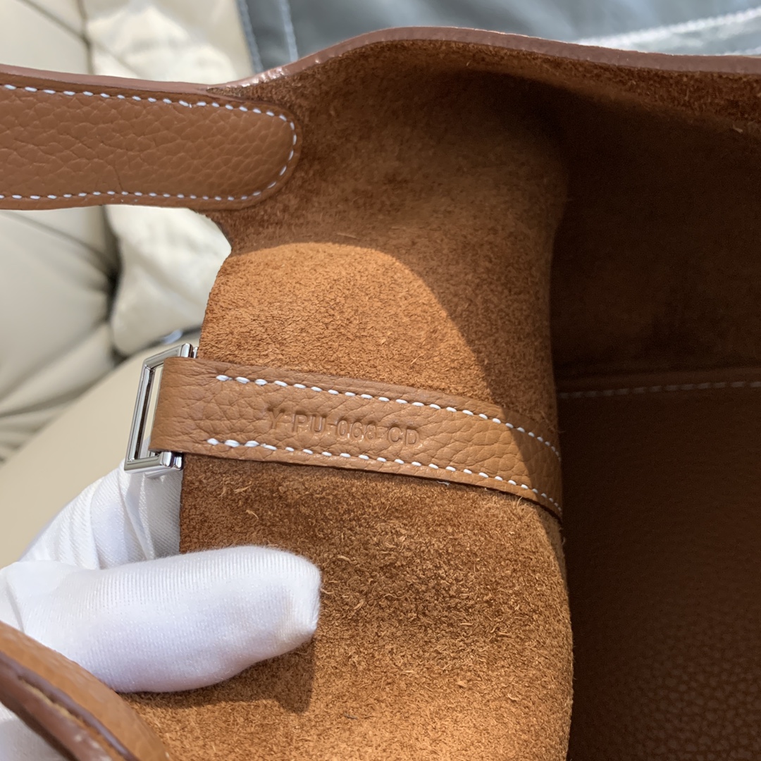 에르메스 피코탄 락18 골드브라운 은장 끌레망스 가죽